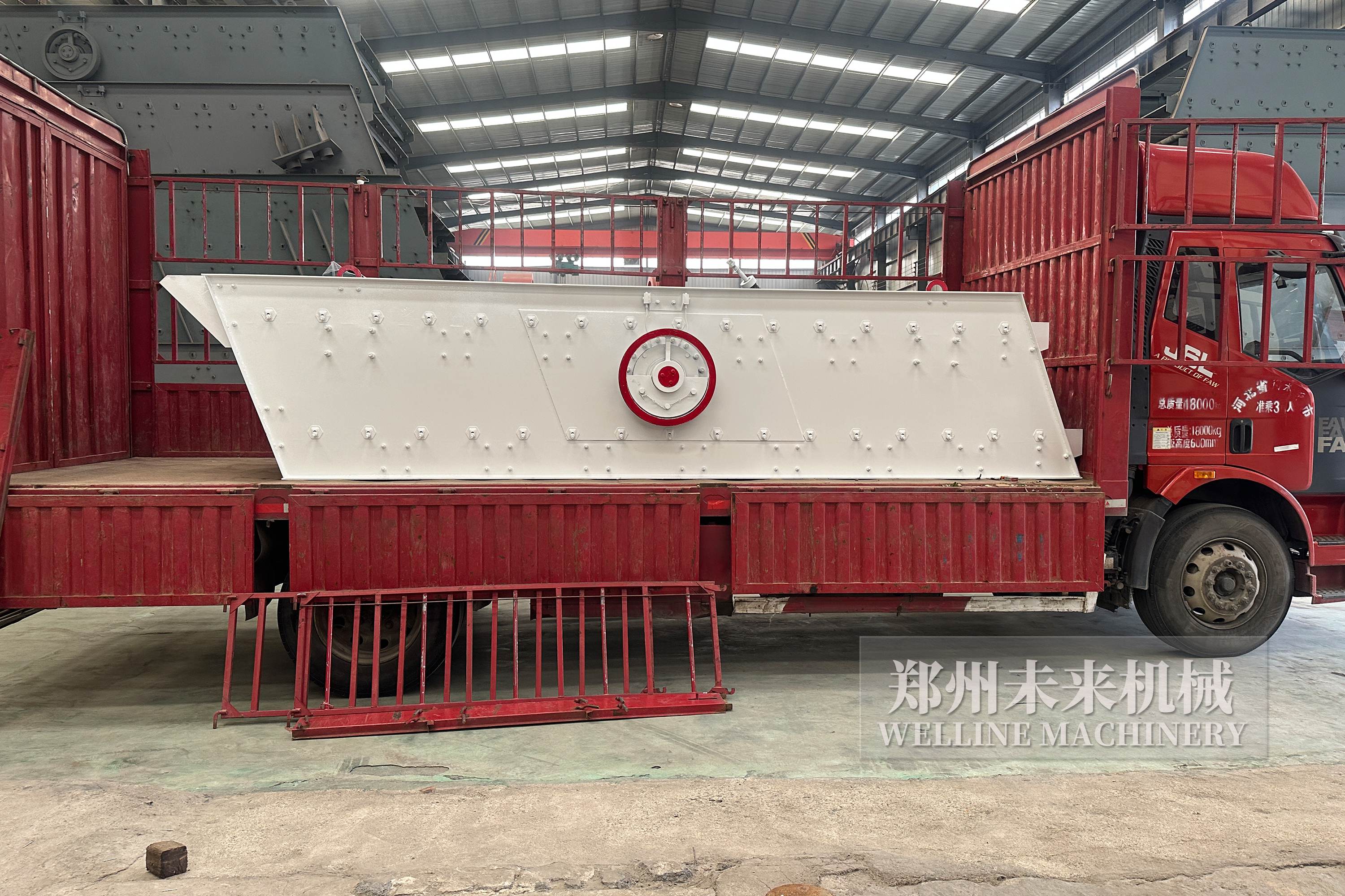 10月28日發(fā)貨2YZS148振動(dòng)篩發(fā)貨